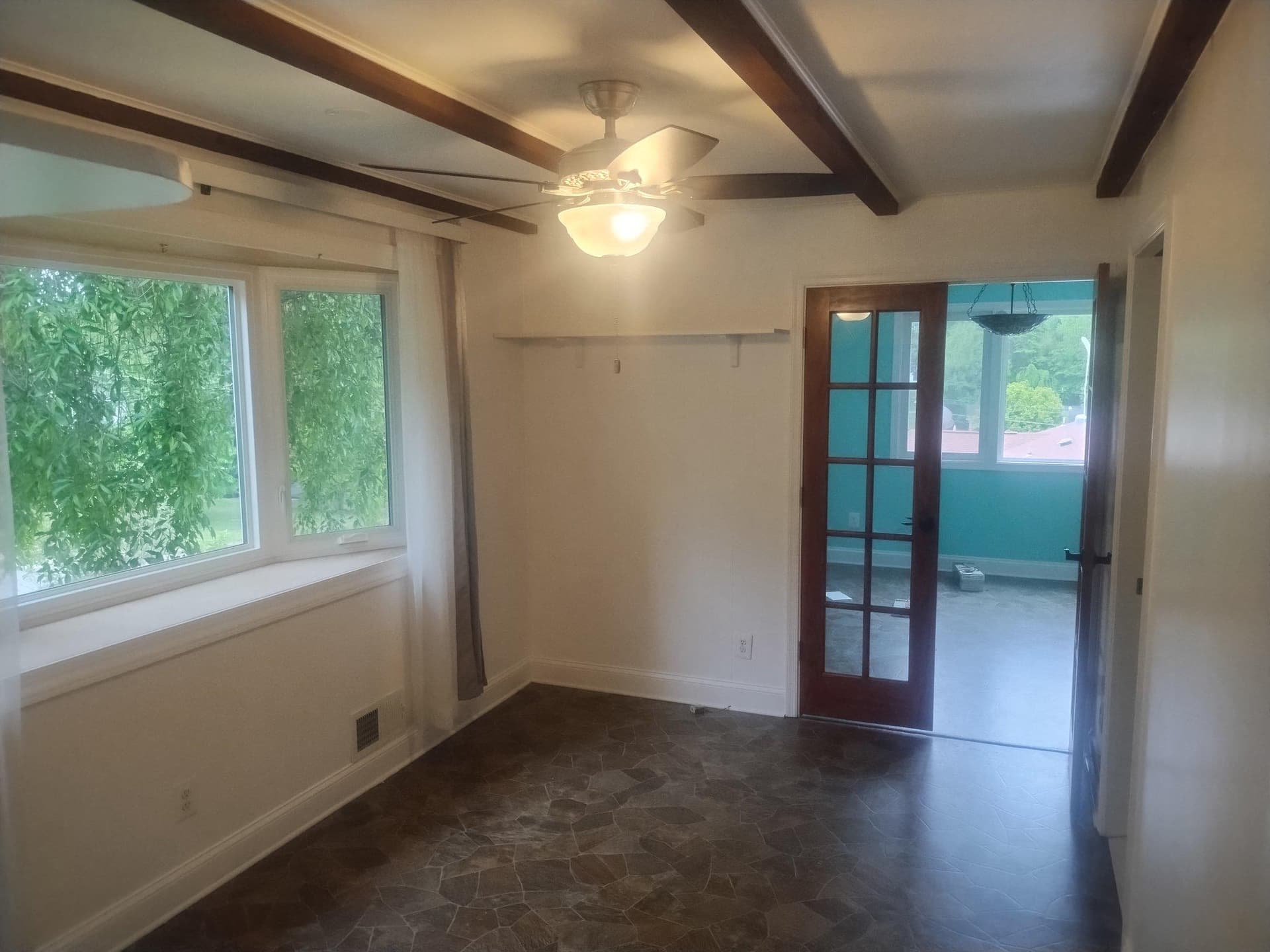 5008 Regina Drive photo 19