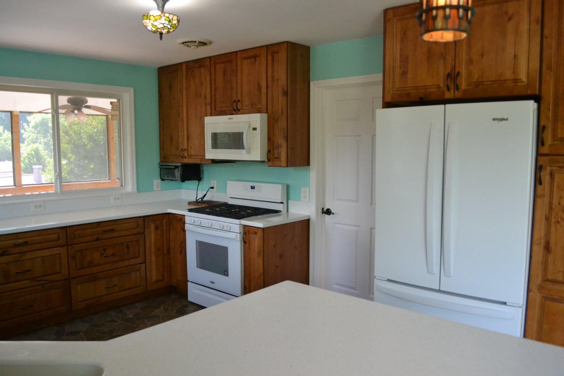 5008 Regina Drive photo 9