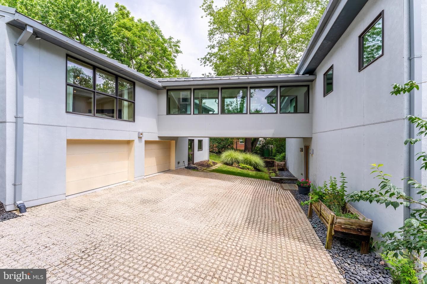 1723 Melbourne Drive, Mclean