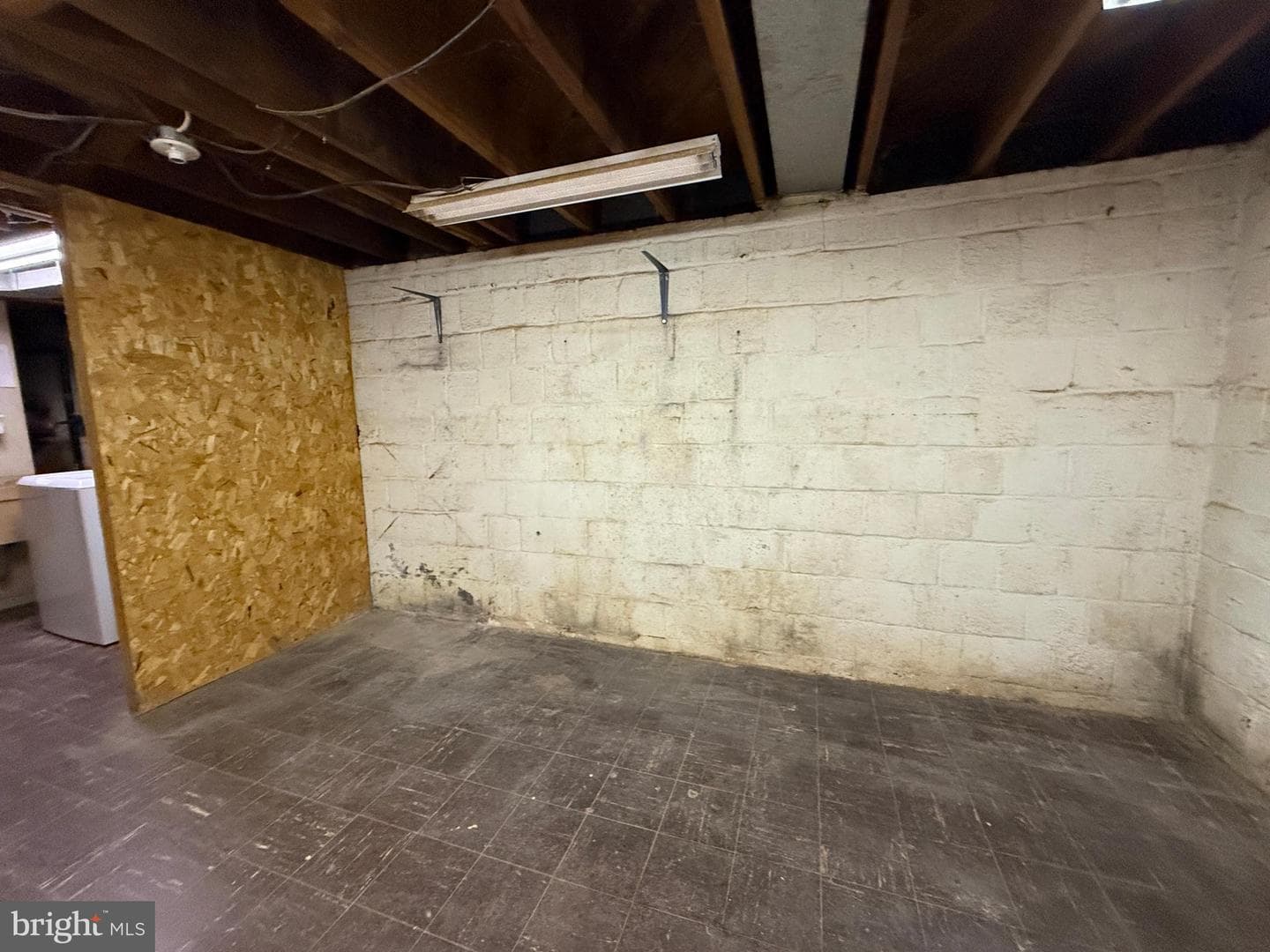 7028 Bradley Circle photo 13