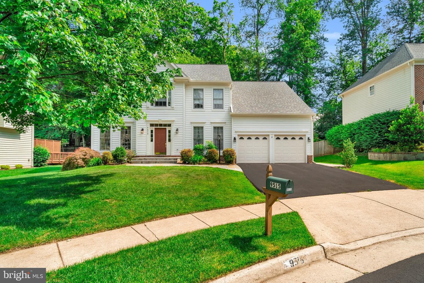 9515 Holly Prospect Court photo 2