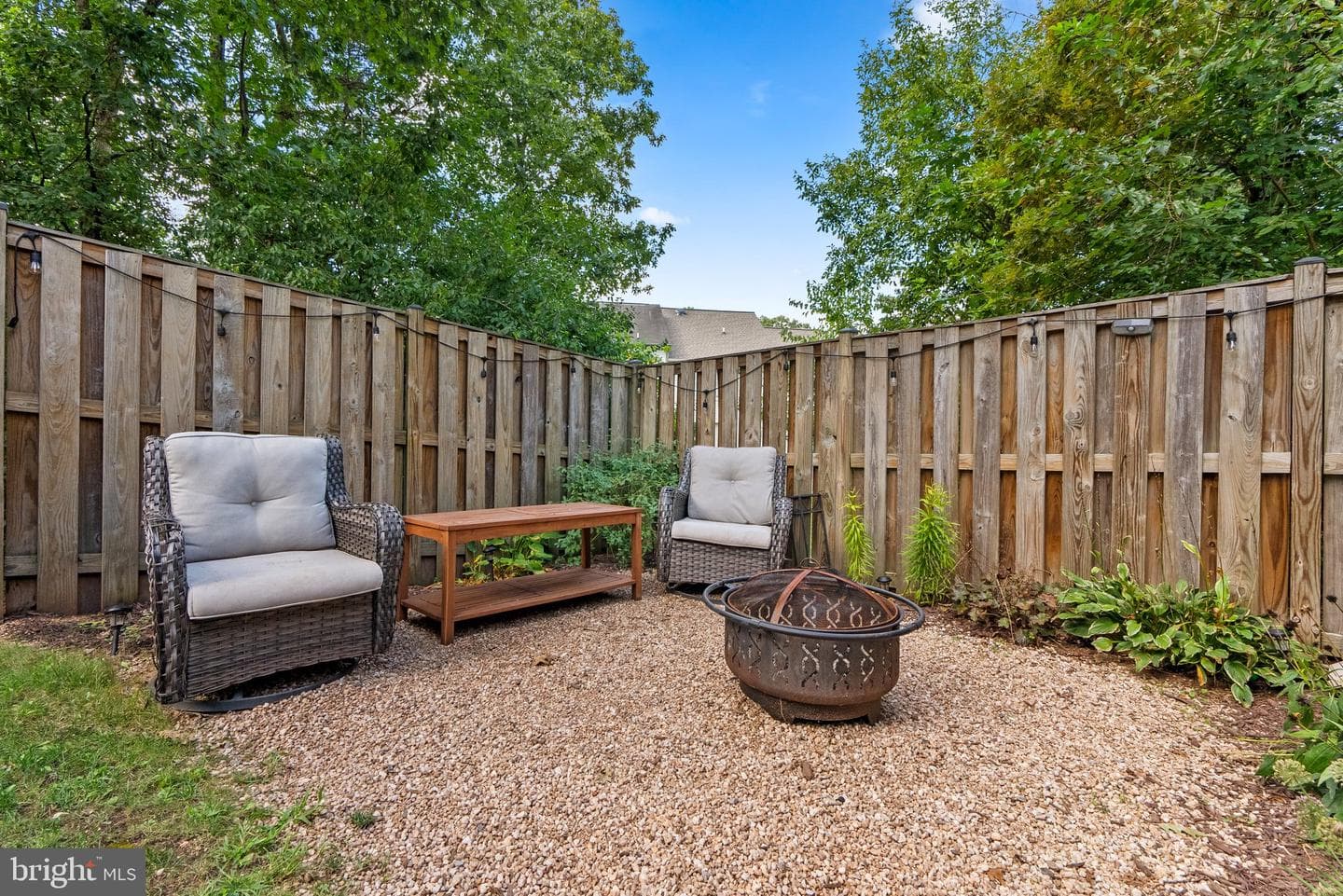 6592 Skylemar Trail photo 17
