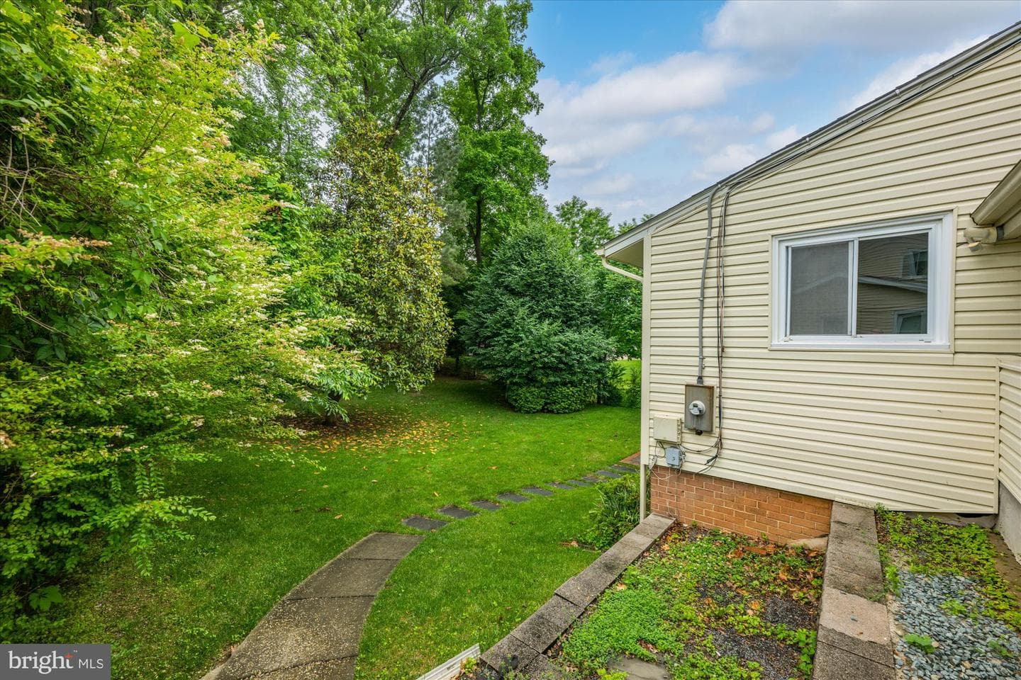 7809 Killebrew Drive photo 32