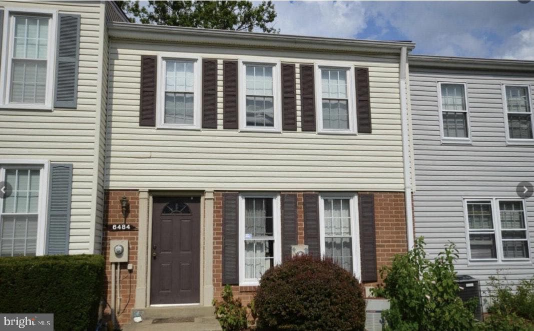 6484 Fenestra Court, Burke