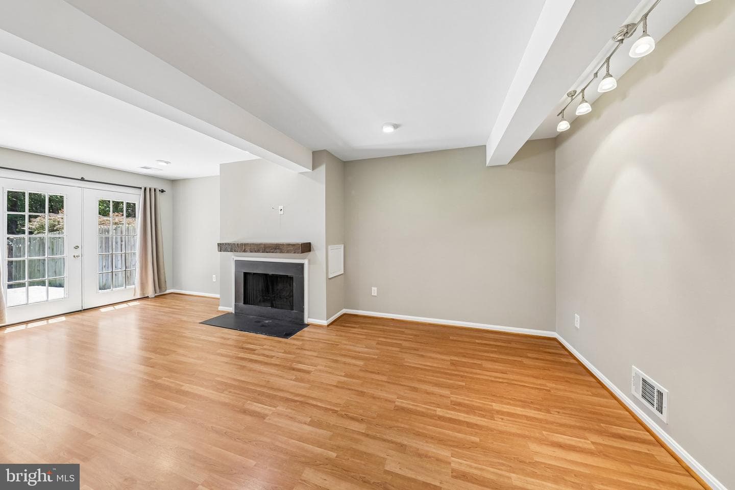 5421 Cheshire Meadows Way photo 19