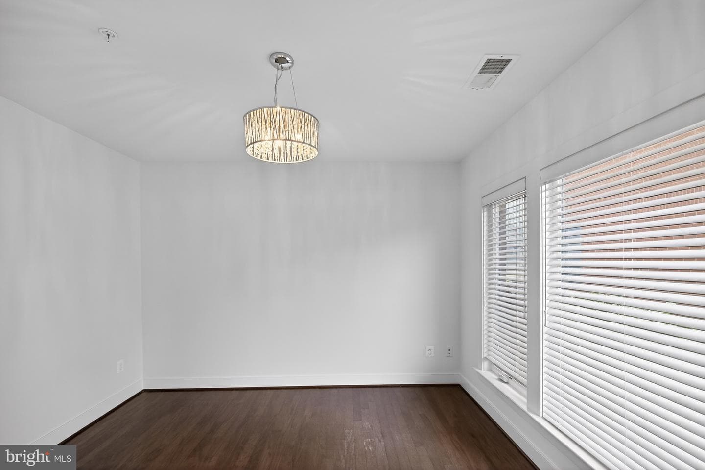 8319 Looking Glass Way photo 7