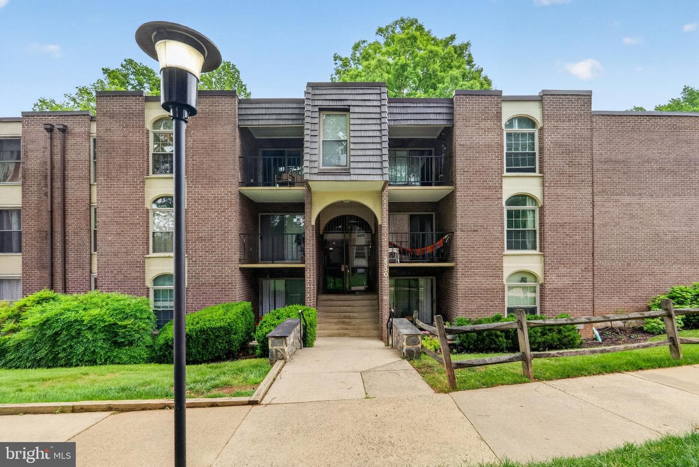 3330 Woodburn Village Drive #33, Annandale