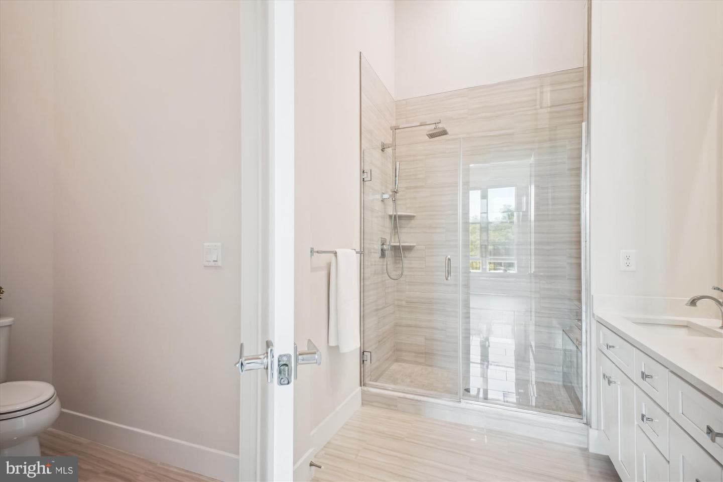 1761 Old Meadow Road #106 photo 14