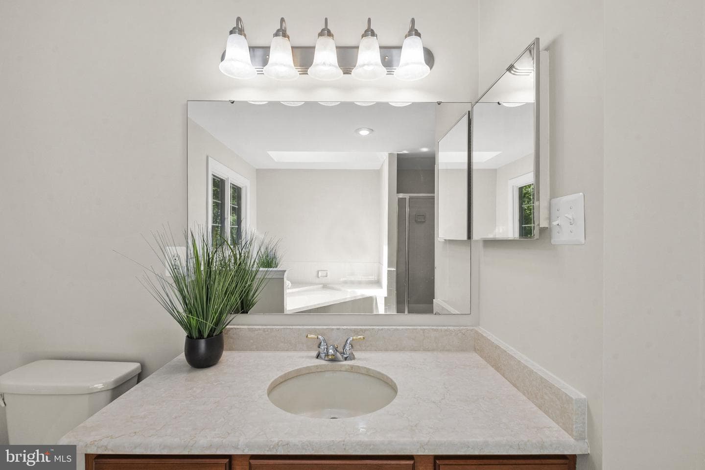 9127 Scott Street photo 72