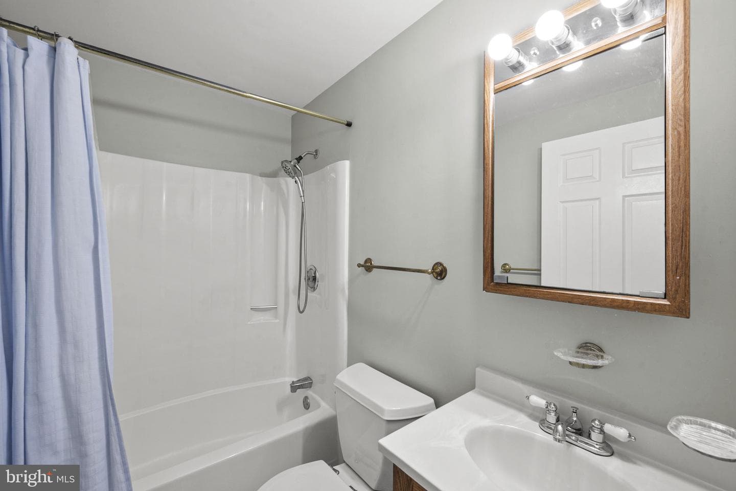 9127 Scott Street photo 96