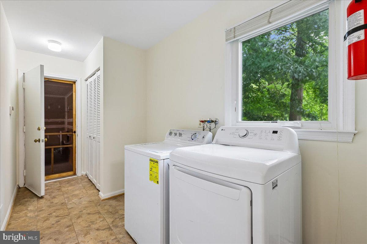 5032 King David Boulevard photo 15