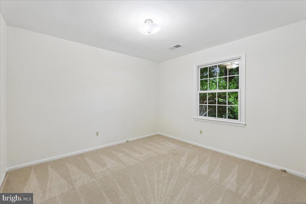 5032 King David Boulevard photo 31