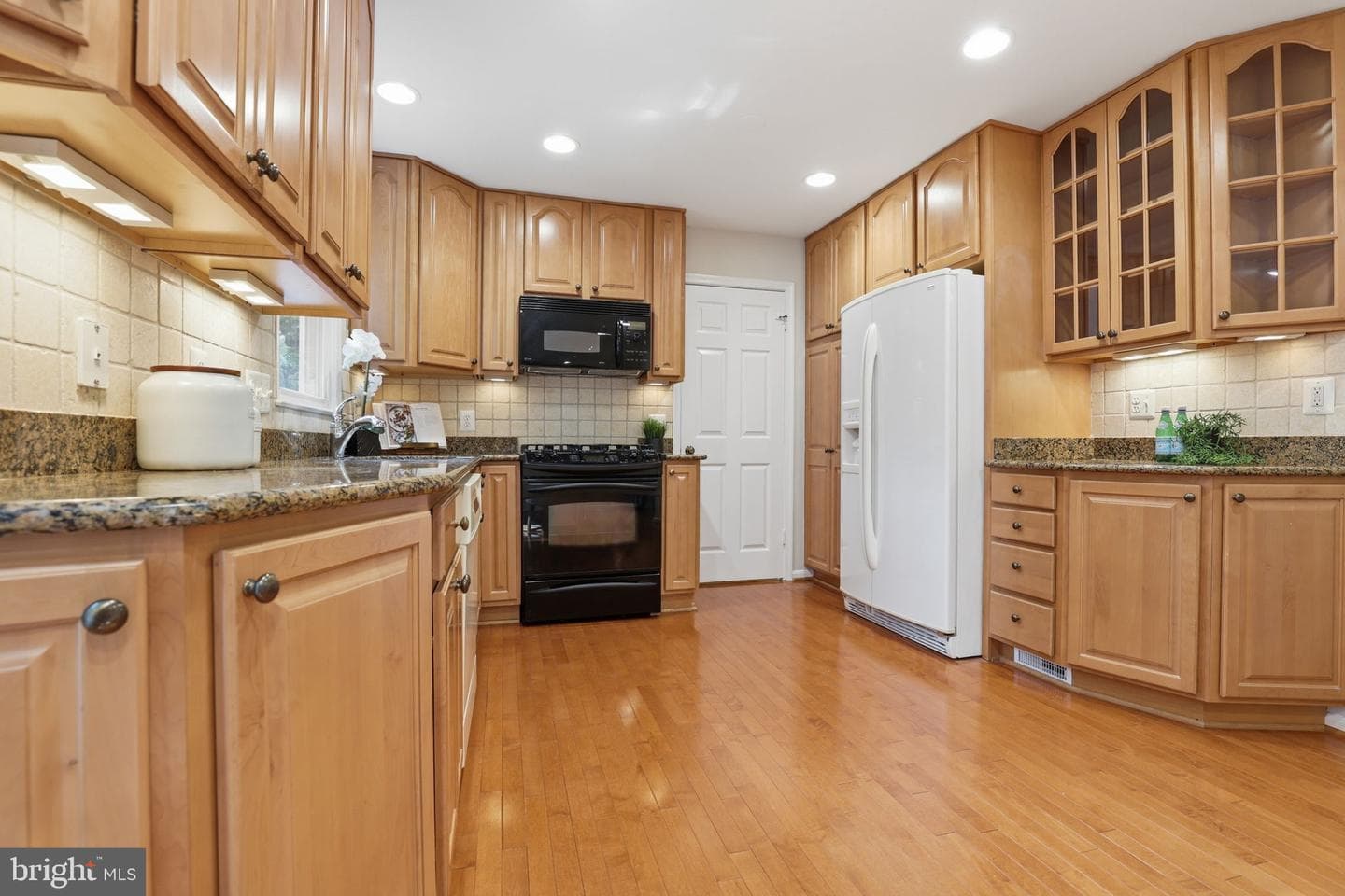 219 Apple Blossom Court photo 18