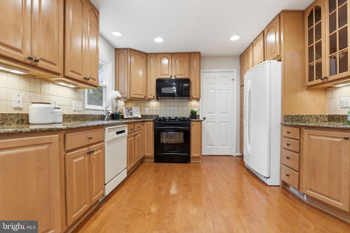 219 Apple Blossom Court photo 19