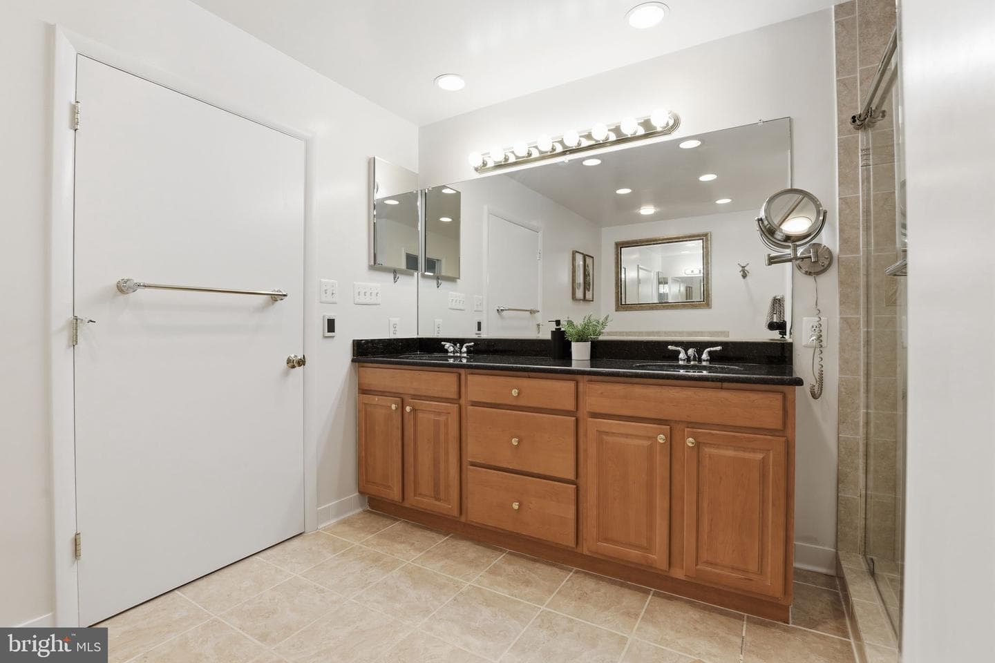 219 Apple Blossom Court photo 29