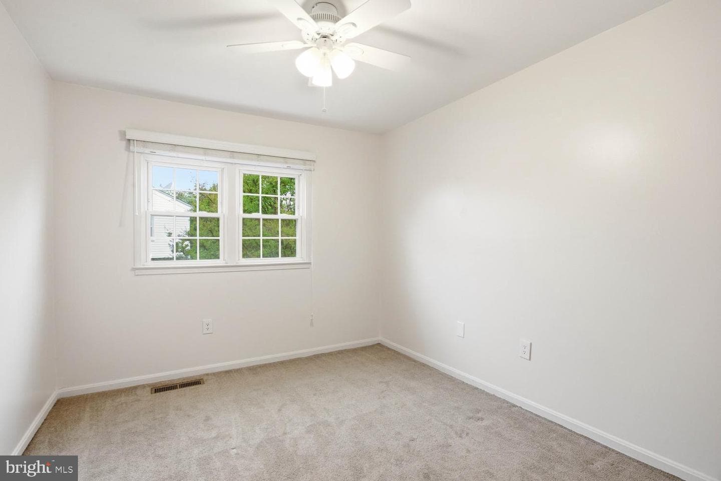 9507 Saluda Court photo 29