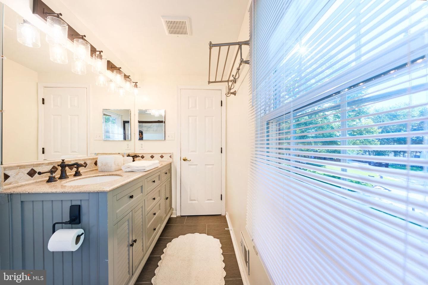 5416 Hedgerow Court photo 43