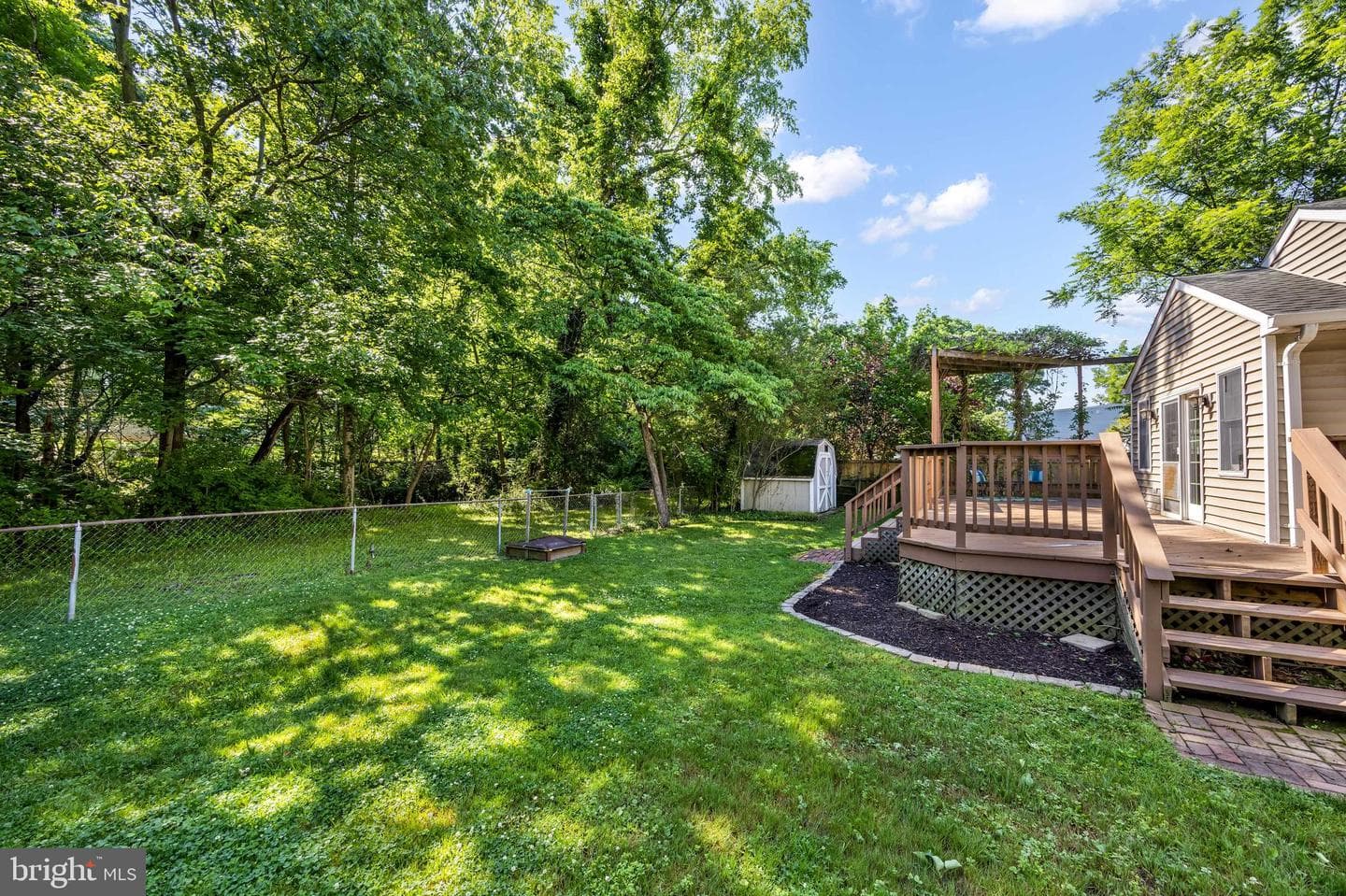 2833 Bolling Road photo 38