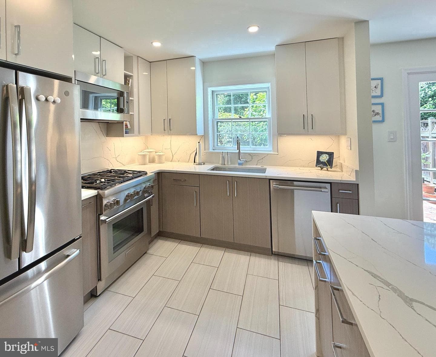 7024 Alicent Place photo 13