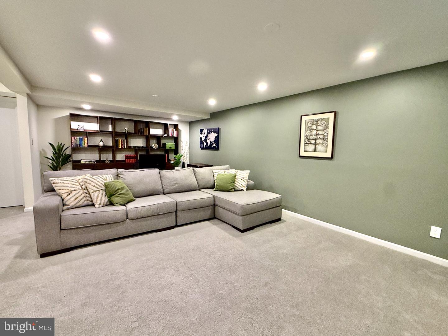 7024 Alicent Place photo 32
