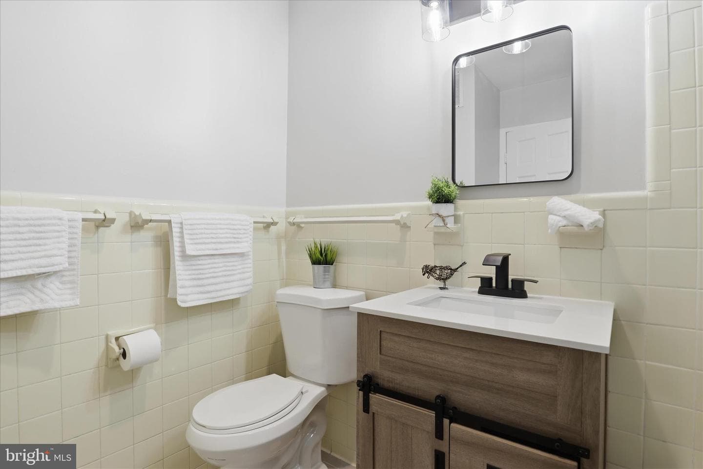 6641 Wakefield Drive #703 photo 31