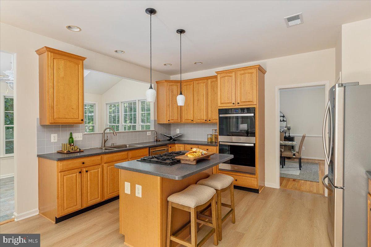 12221 Harbor Town Circle photo 16