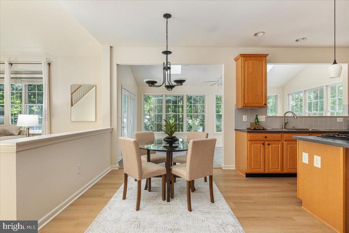 12221 Harbor Town Circle photo 20