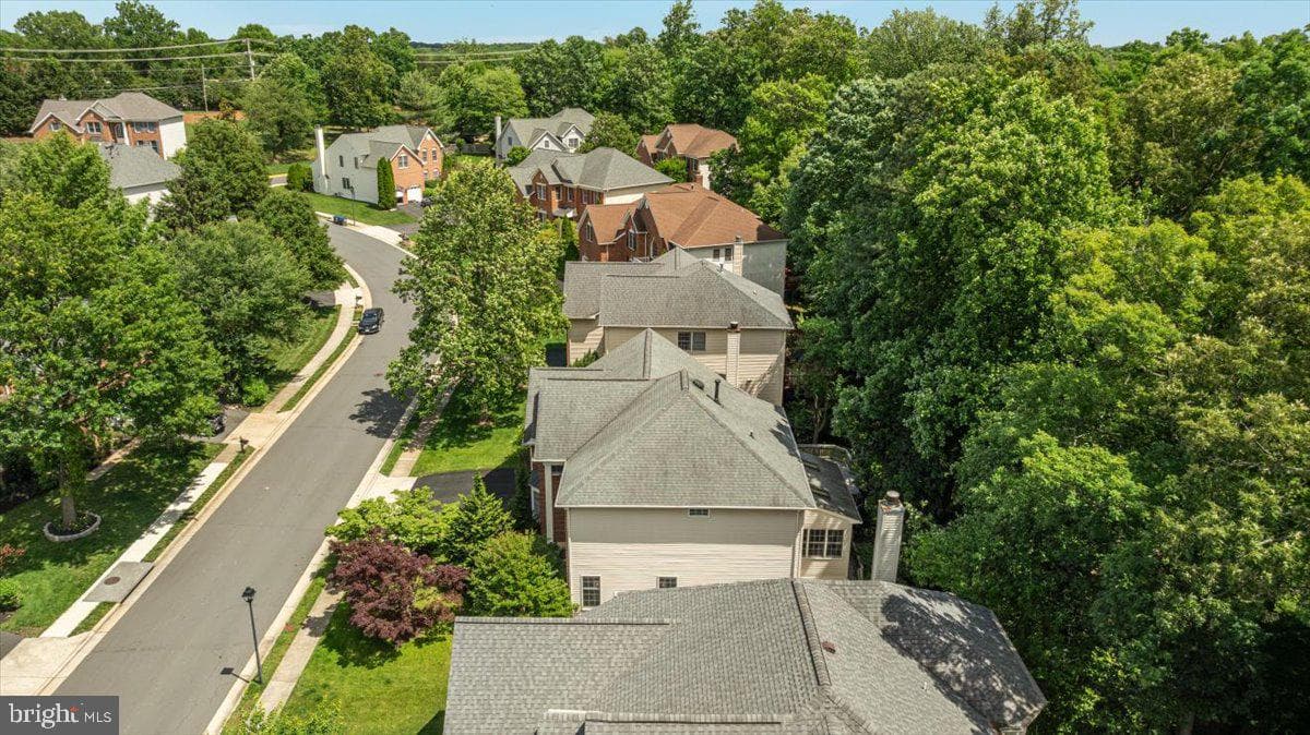 12221 Harbor Town Circle photo 64