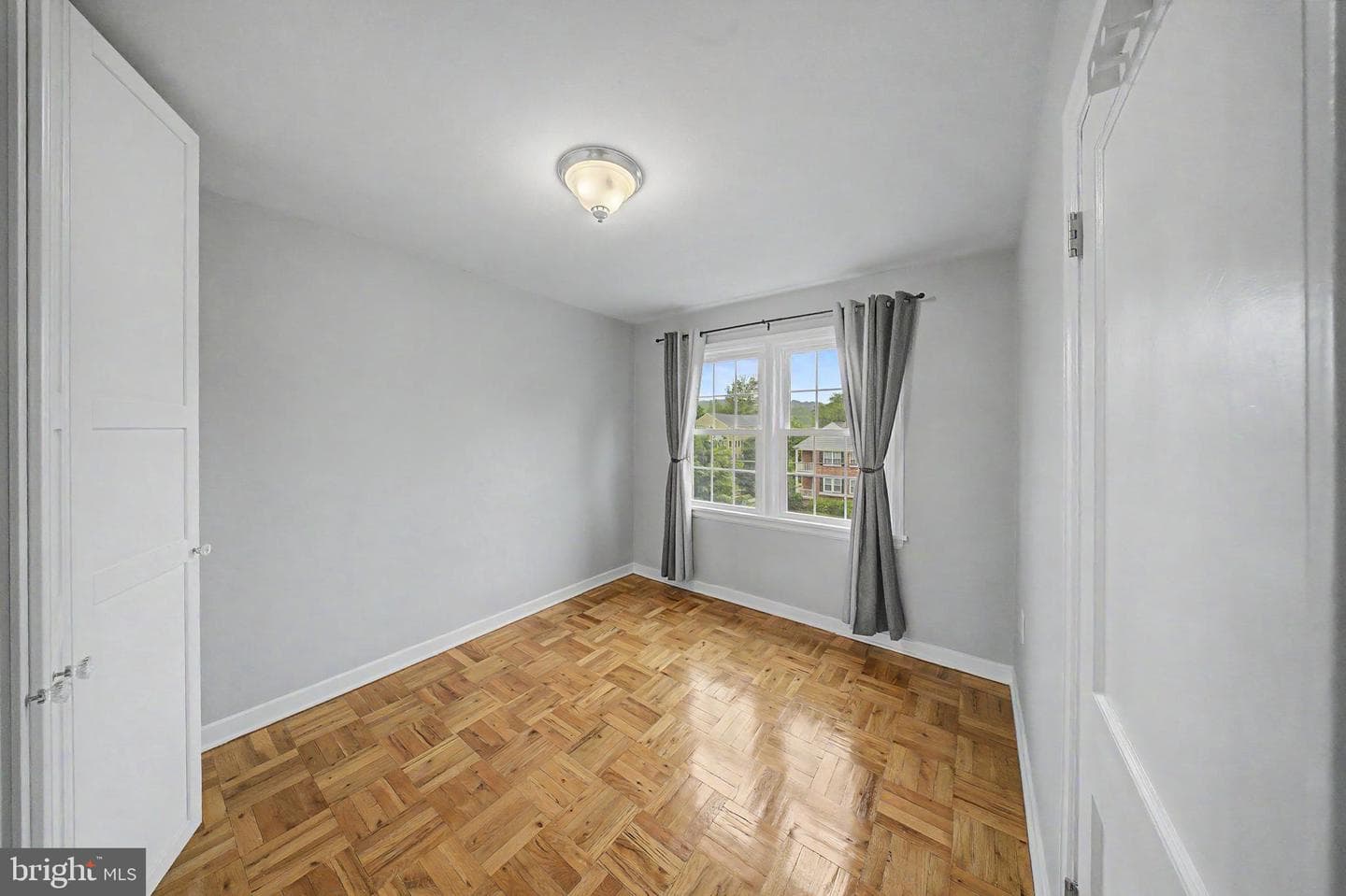 6607 Potomac Avenue #c2 photo 18