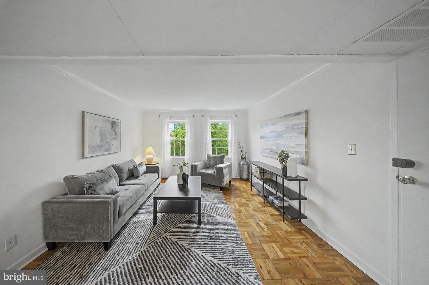 6607 Potomac Avenue #c2 photo 2
