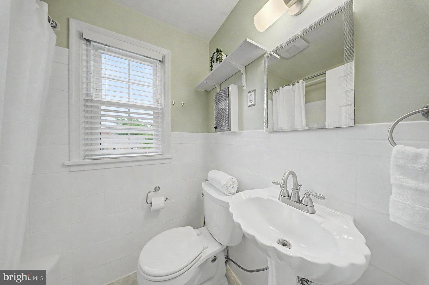 6607 Potomac Avenue #c2 photo 25
