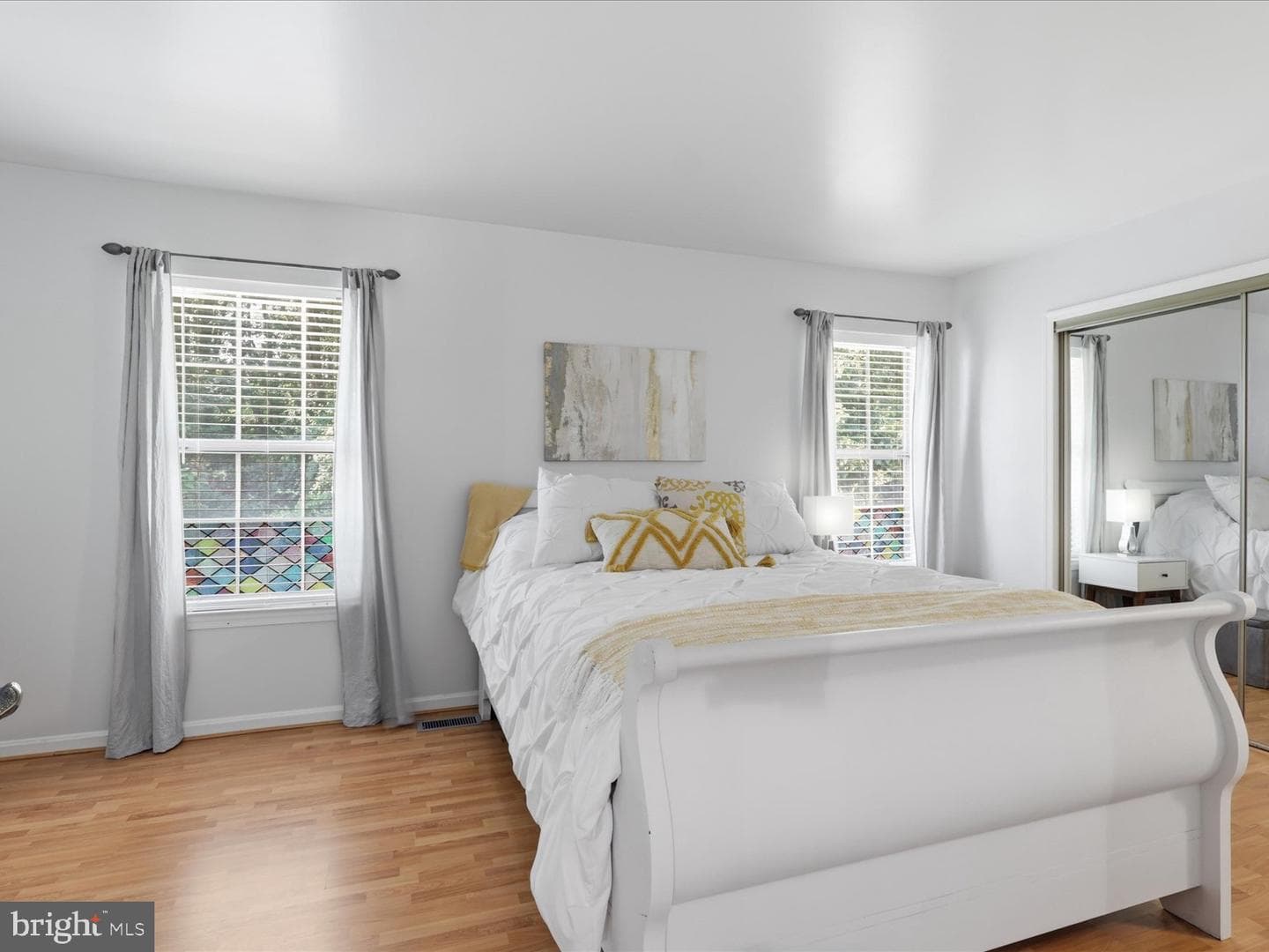 5742 Burke Towne Court photo 17