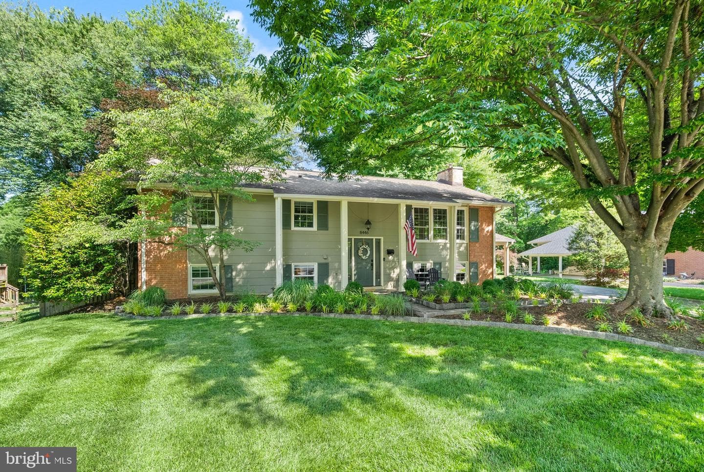 8446 Porter Lane photo 2