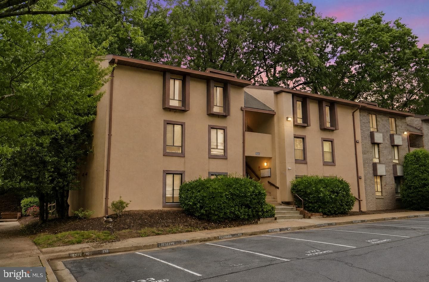 2231 Castle Rock Square #22c, Reston