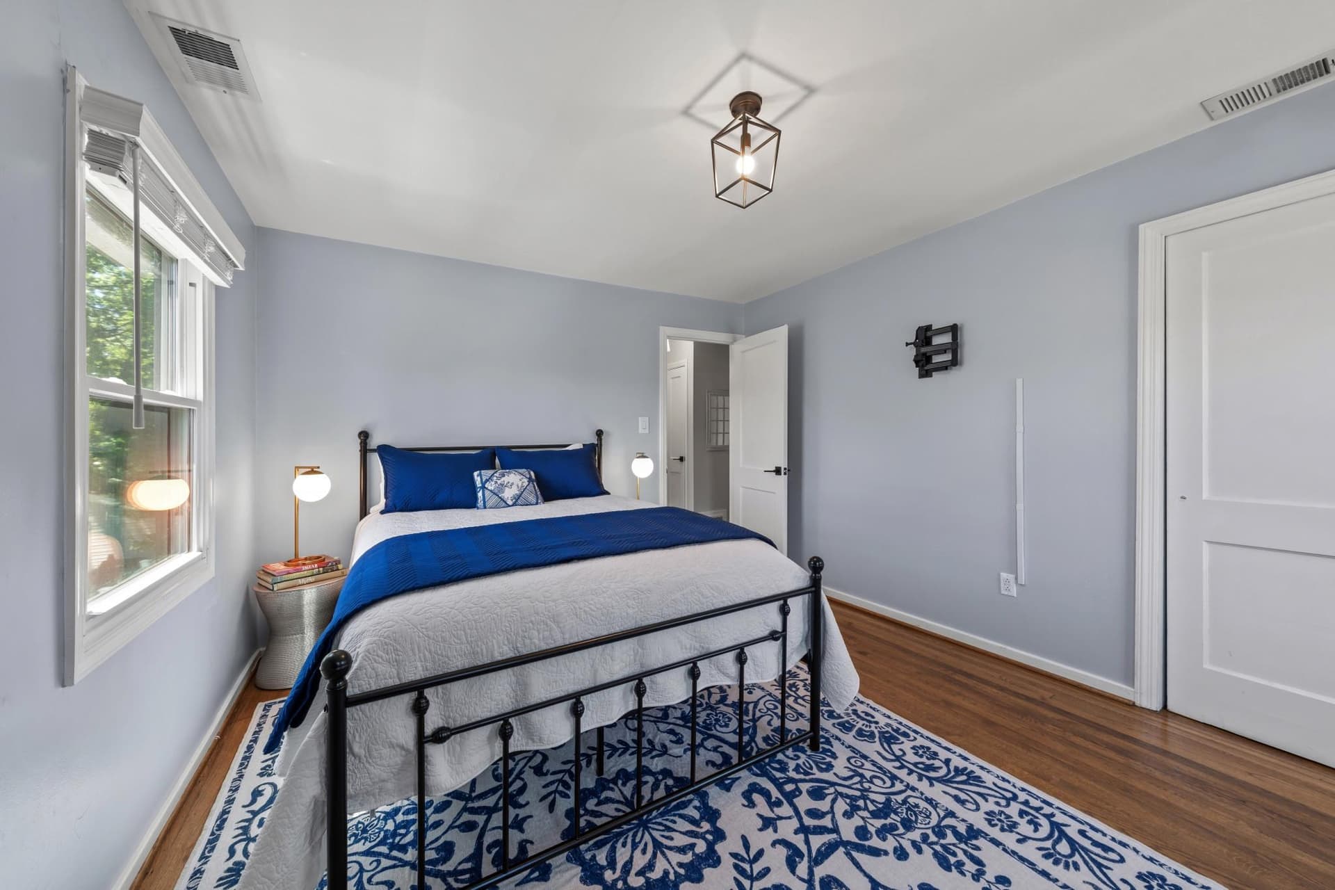 2204 Dartmouth Drive photo 13
