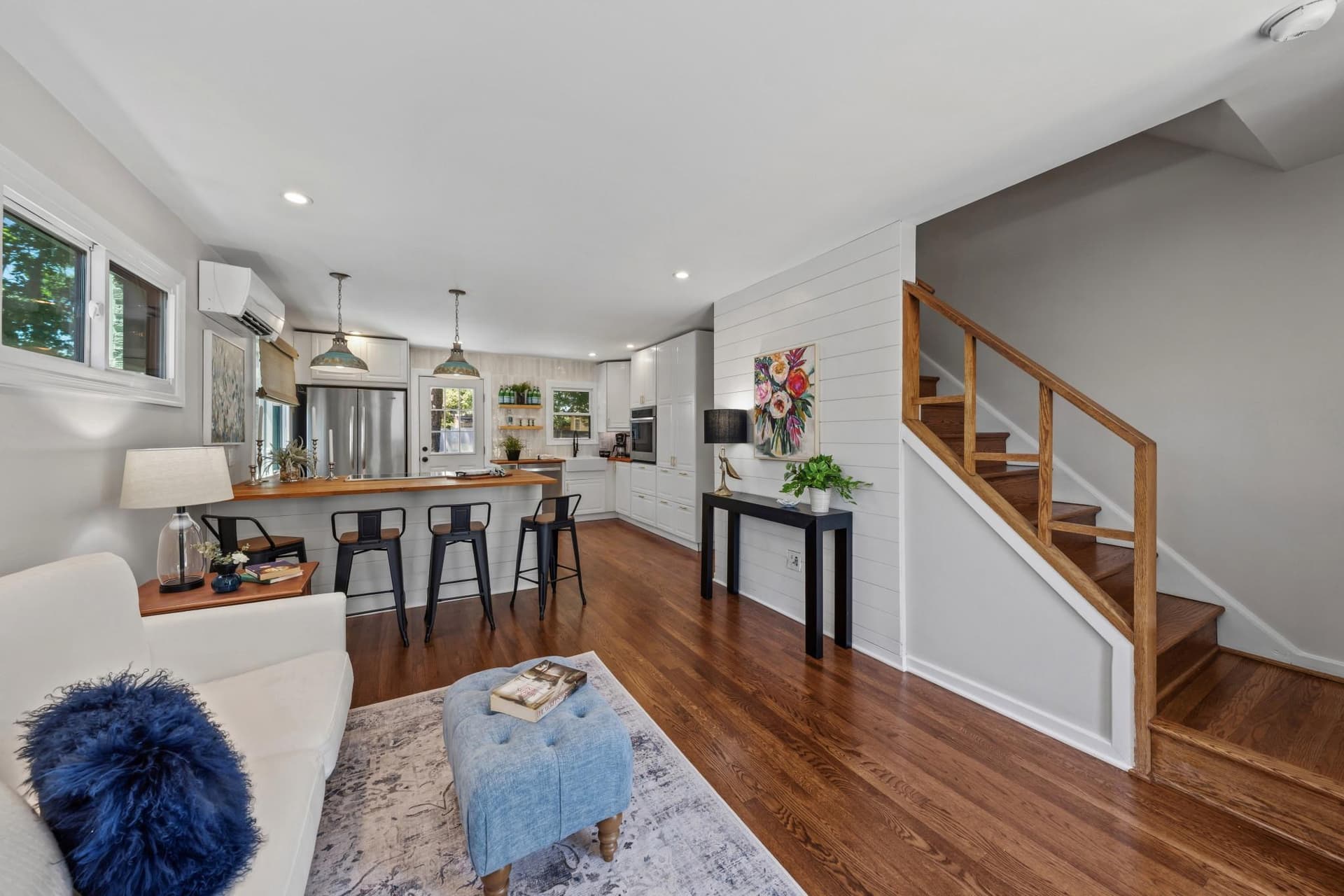2204 Dartmouth Drive photo 5