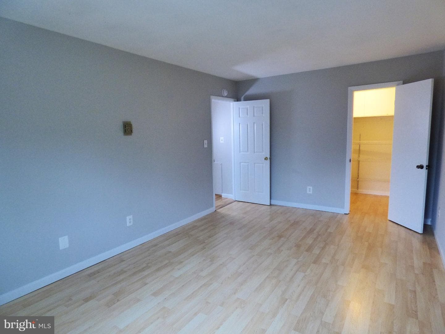 4104 Daniels Avenue #402 photo 21