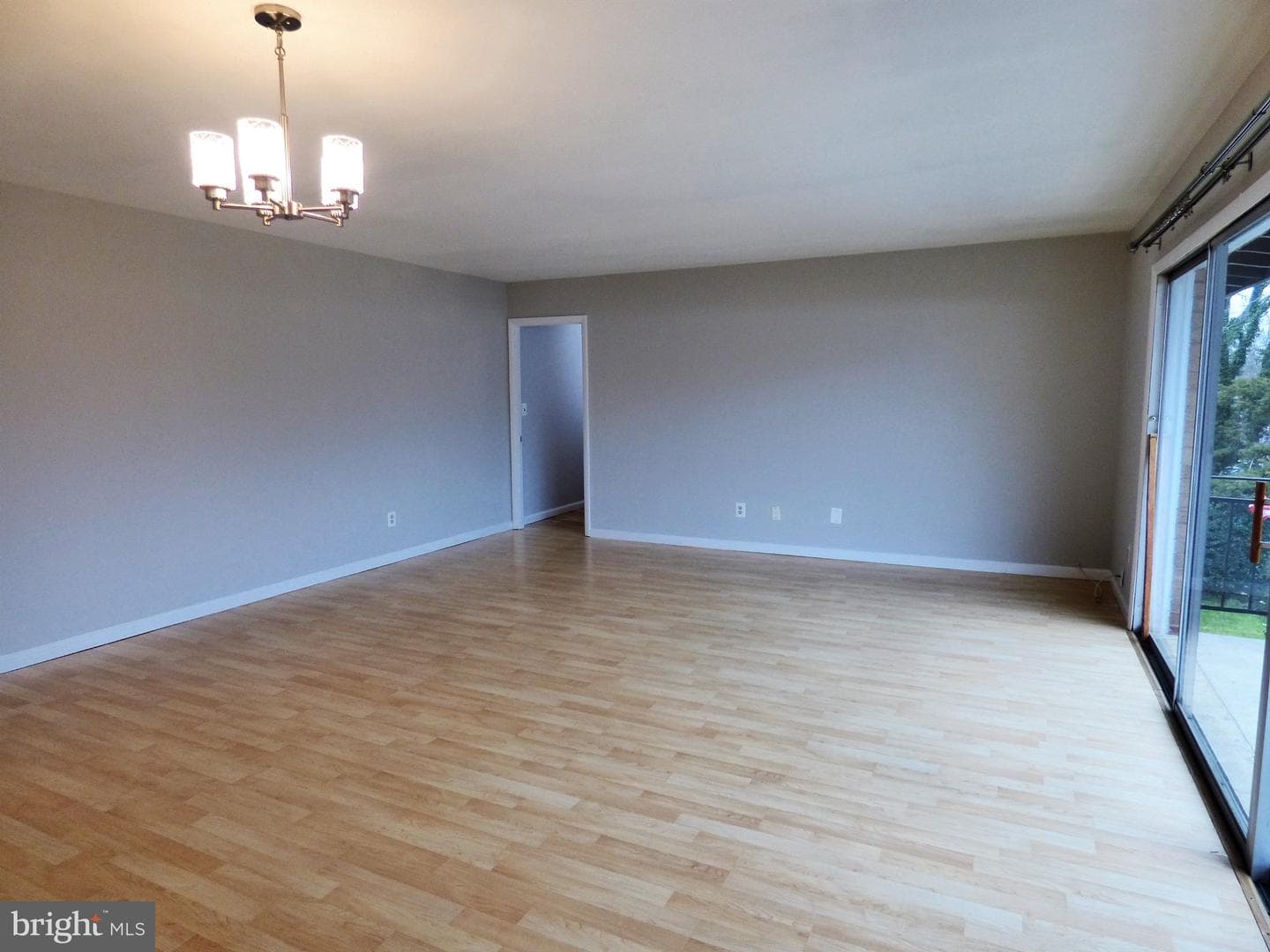 4104 Daniels Avenue #402 photo 6