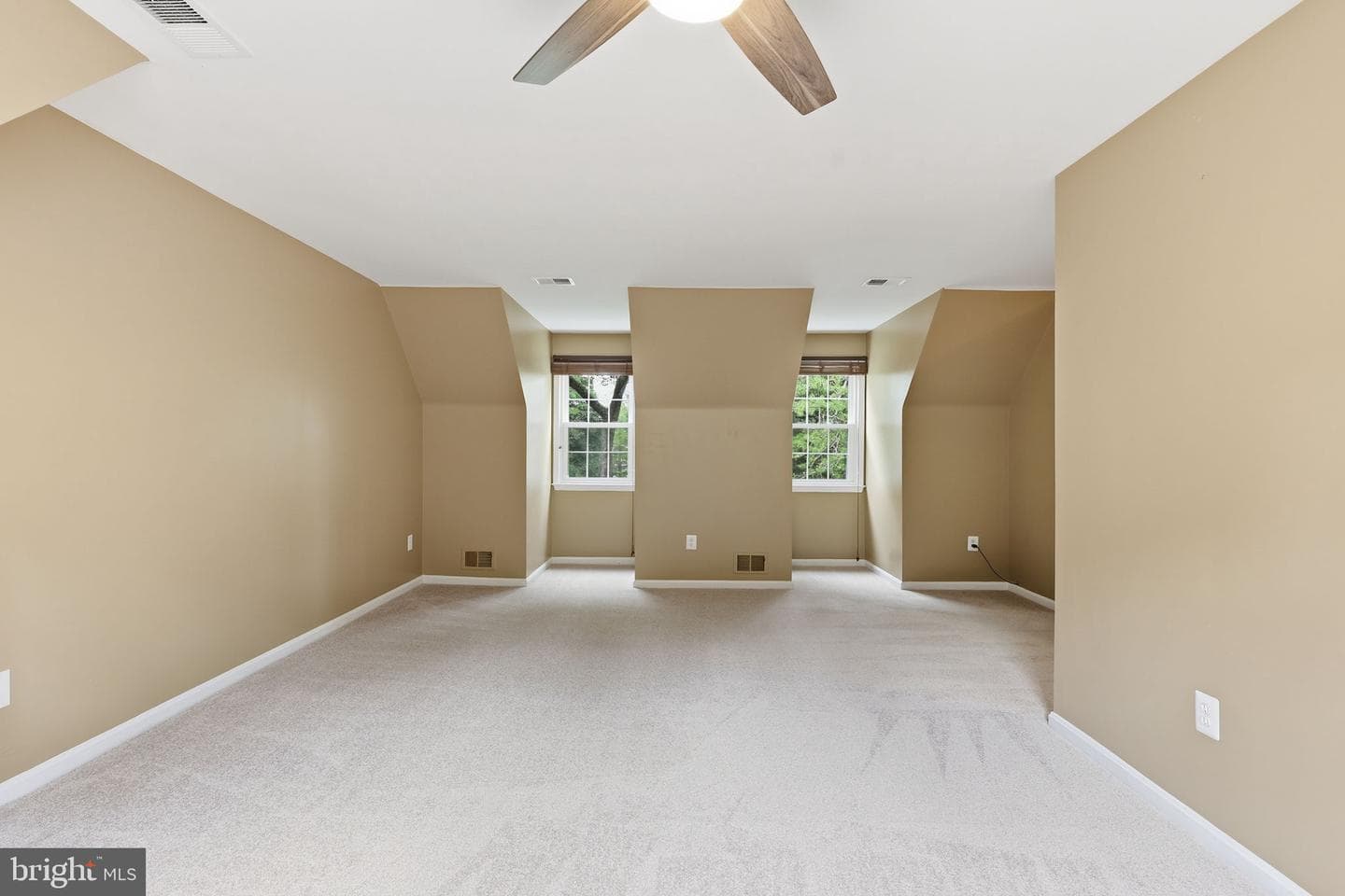 11913 Holly Spring Drive photo 23
