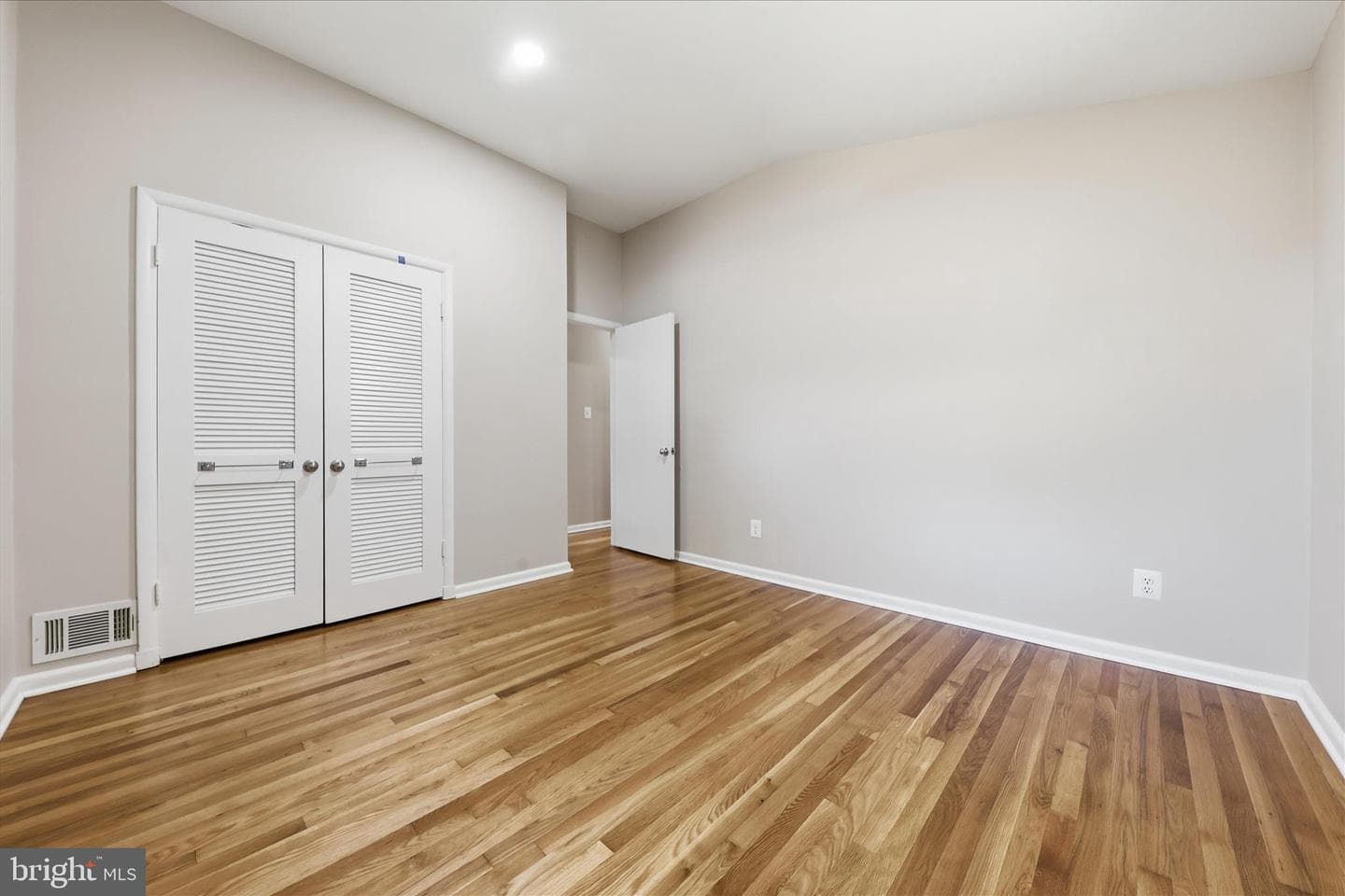1608 Westmoreland Street photo 28