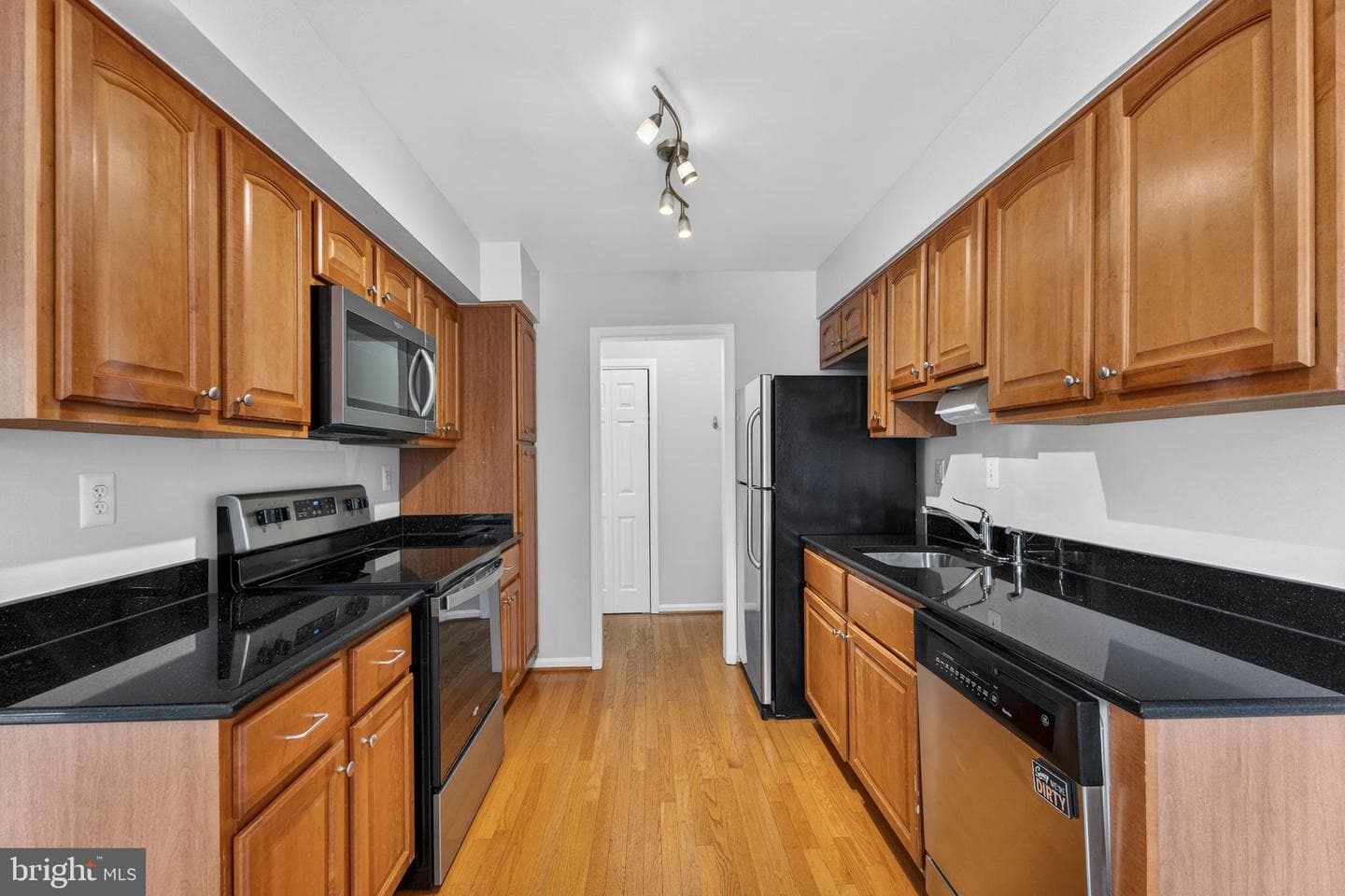 3334 Spring Lane #b-30 photo 14