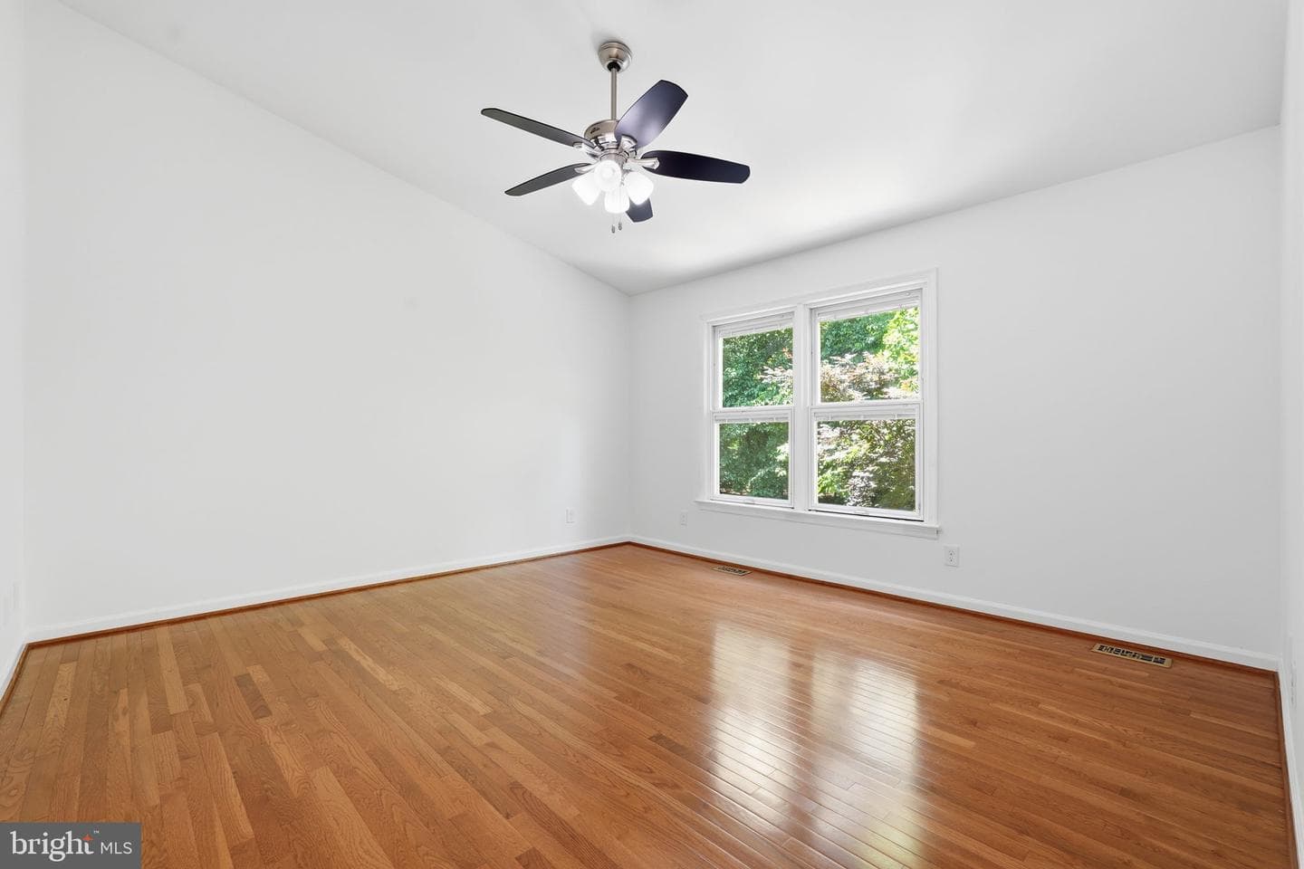 1609 Oak Spring Way photo 20