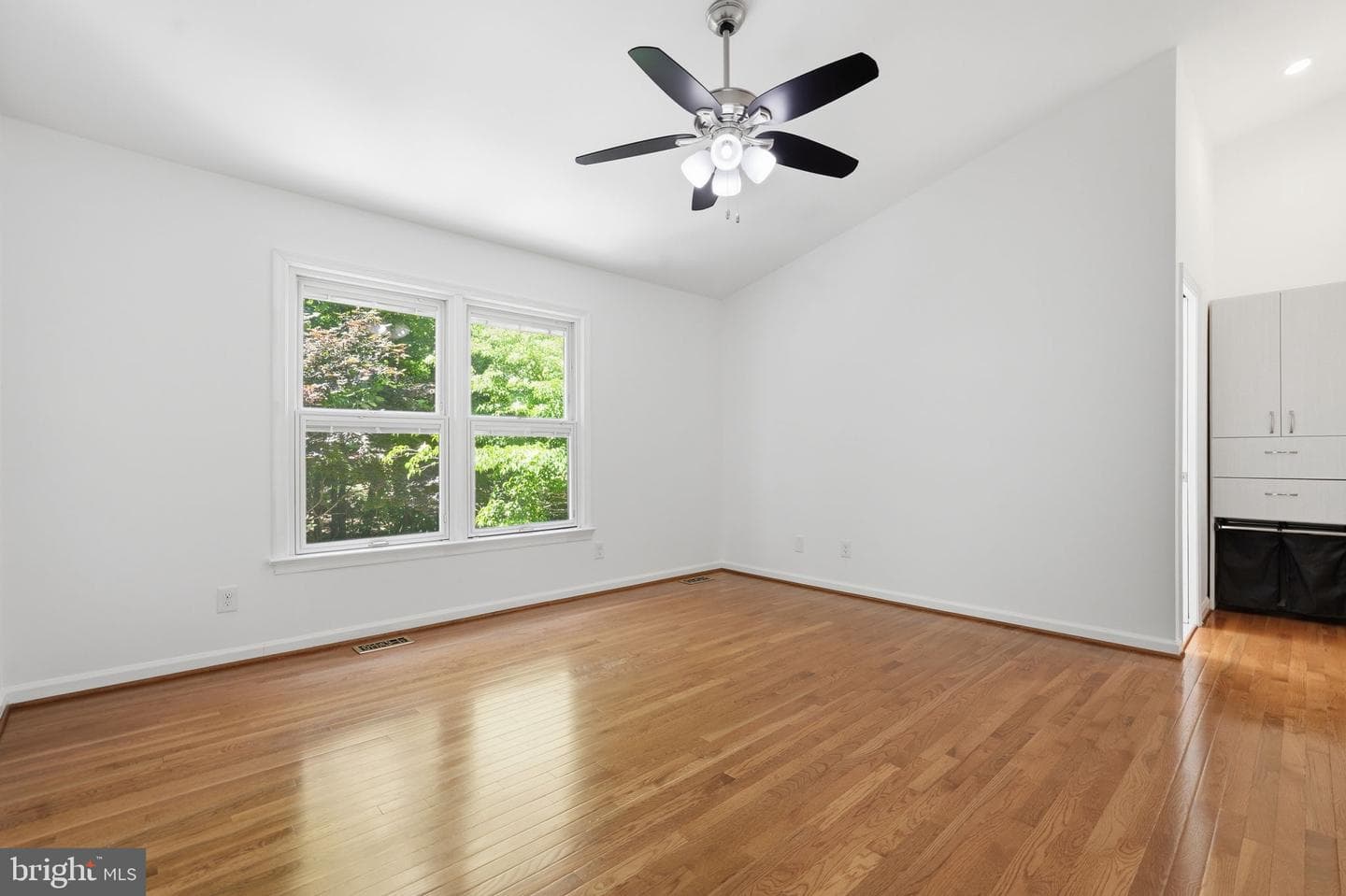 1609 Oak Spring Way photo 21