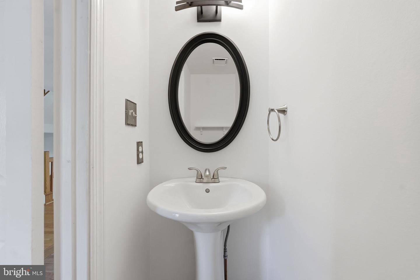 1609 Oak Spring Way photo 37