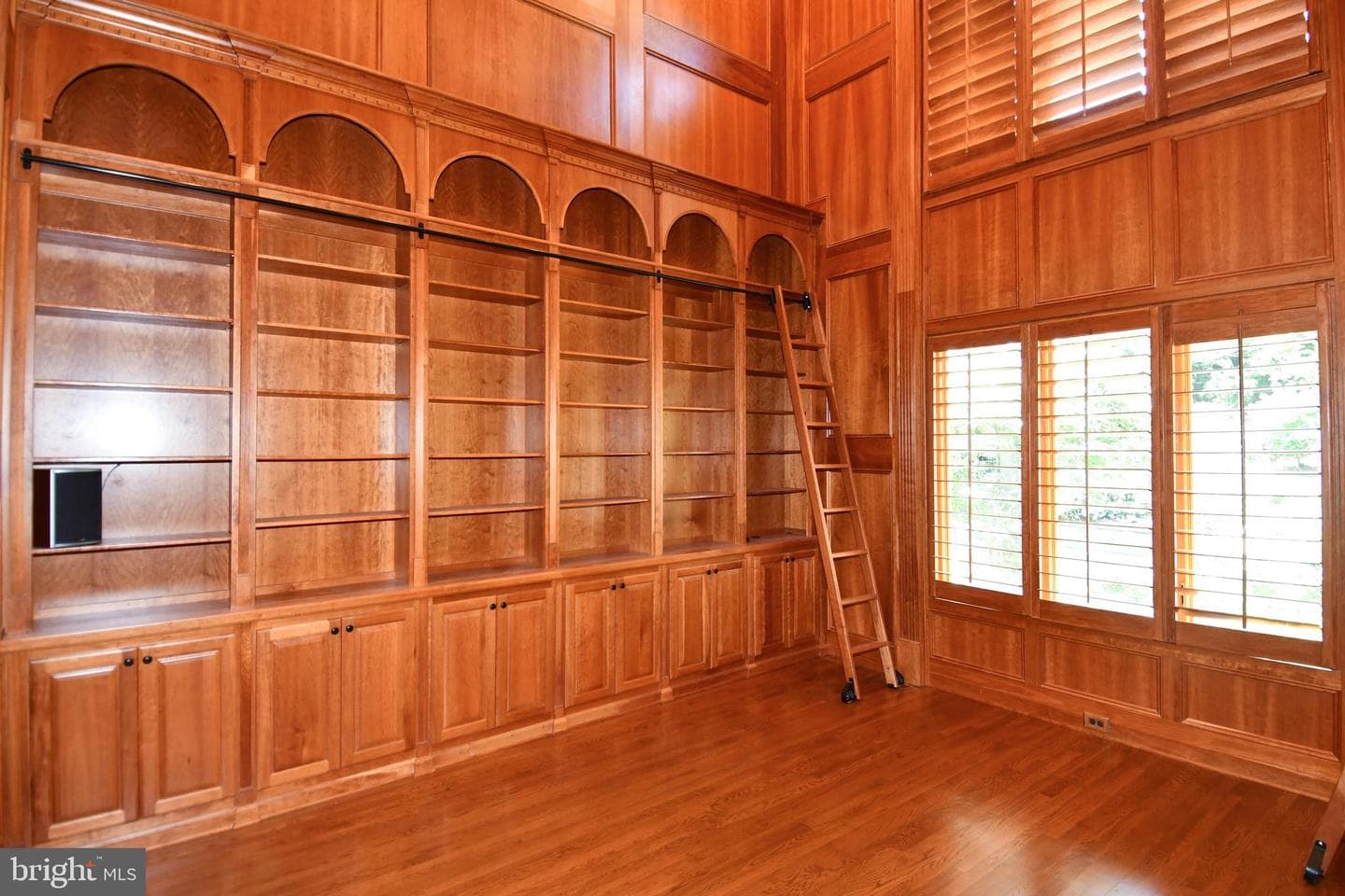 7808 Southdown Road photo 49