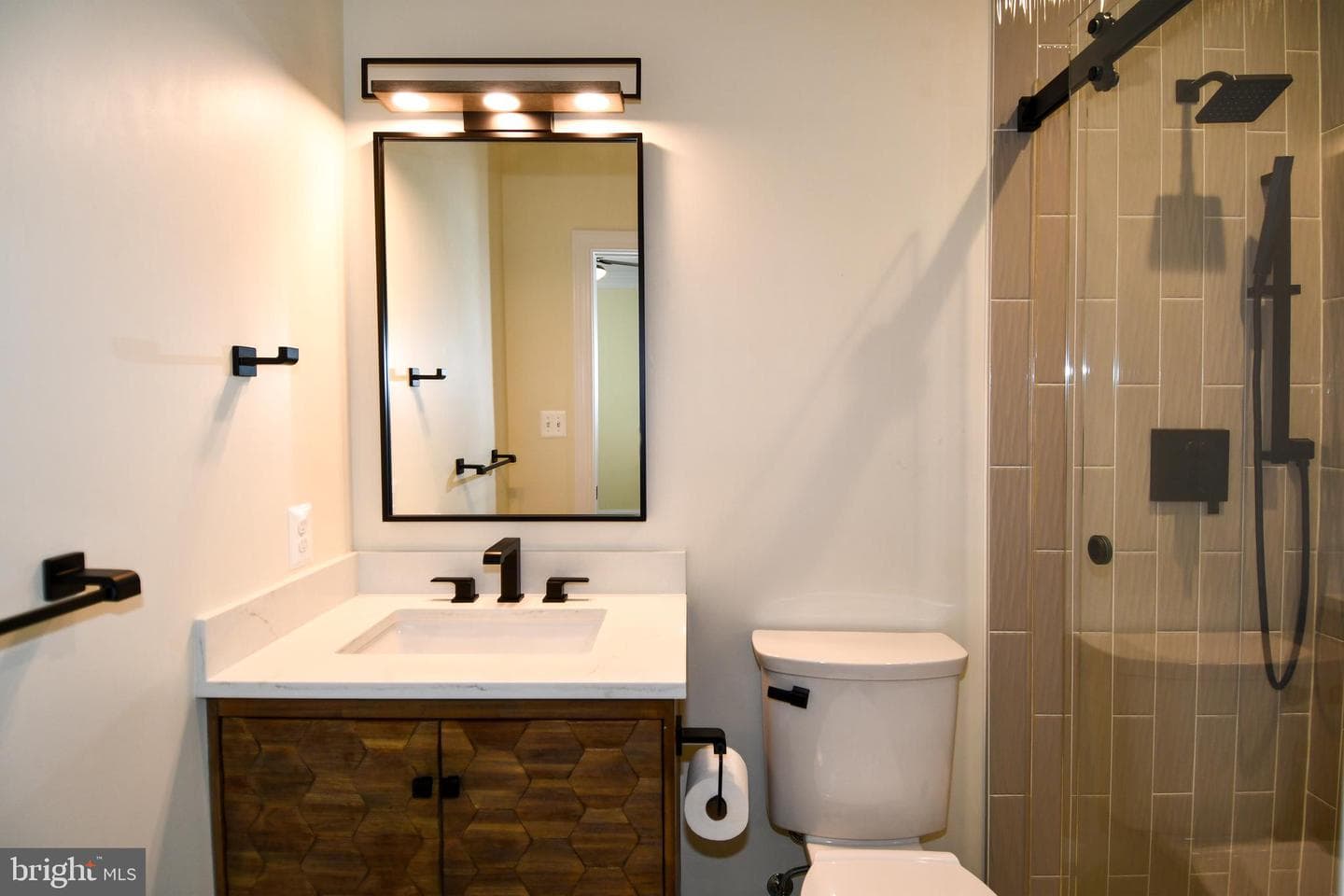 7808 Southdown Road photo 73