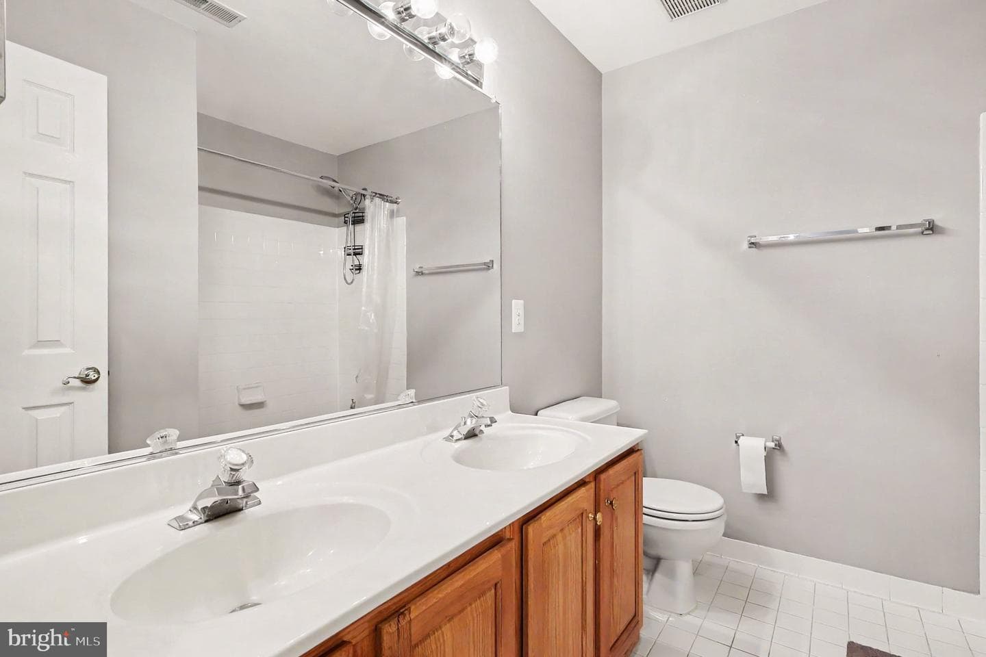 5728 Governors Pond Circle photo 27