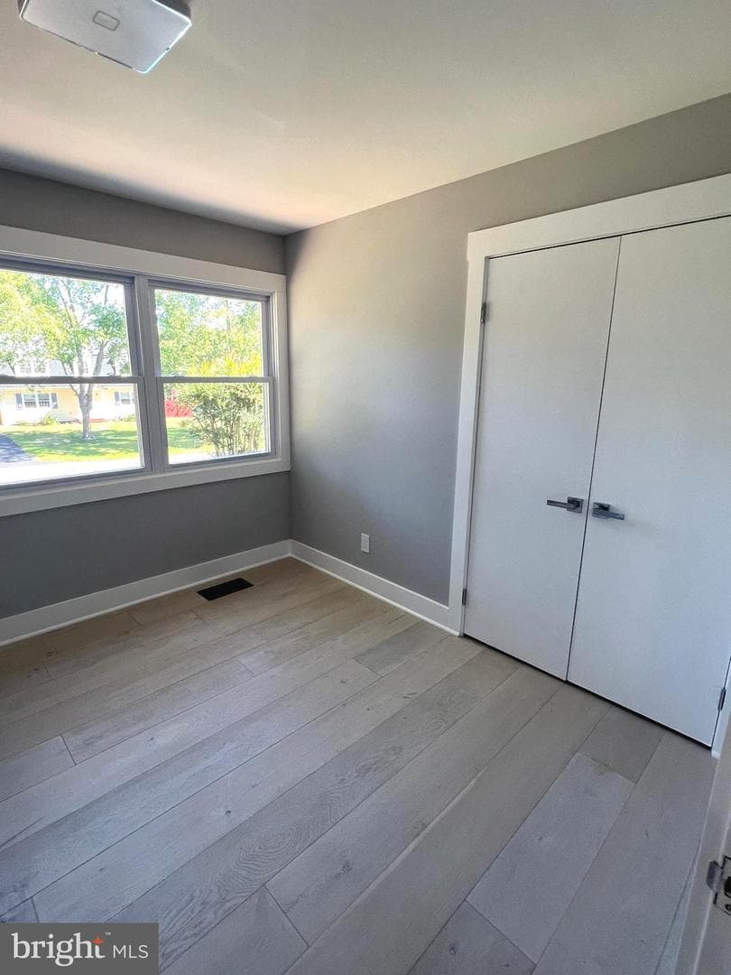 8638 Vernon Avenue photo 27