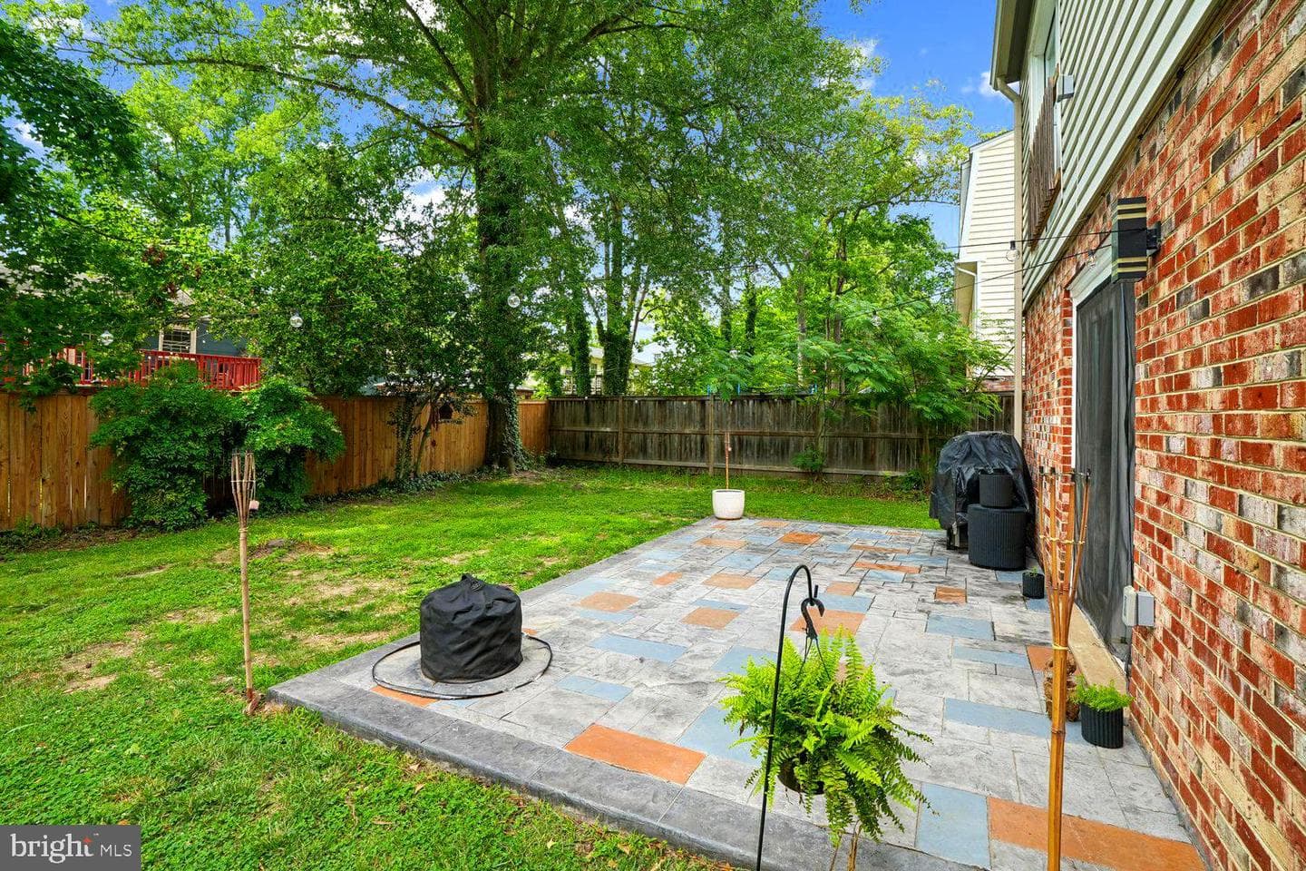 8638 Vernon Avenue photo 45