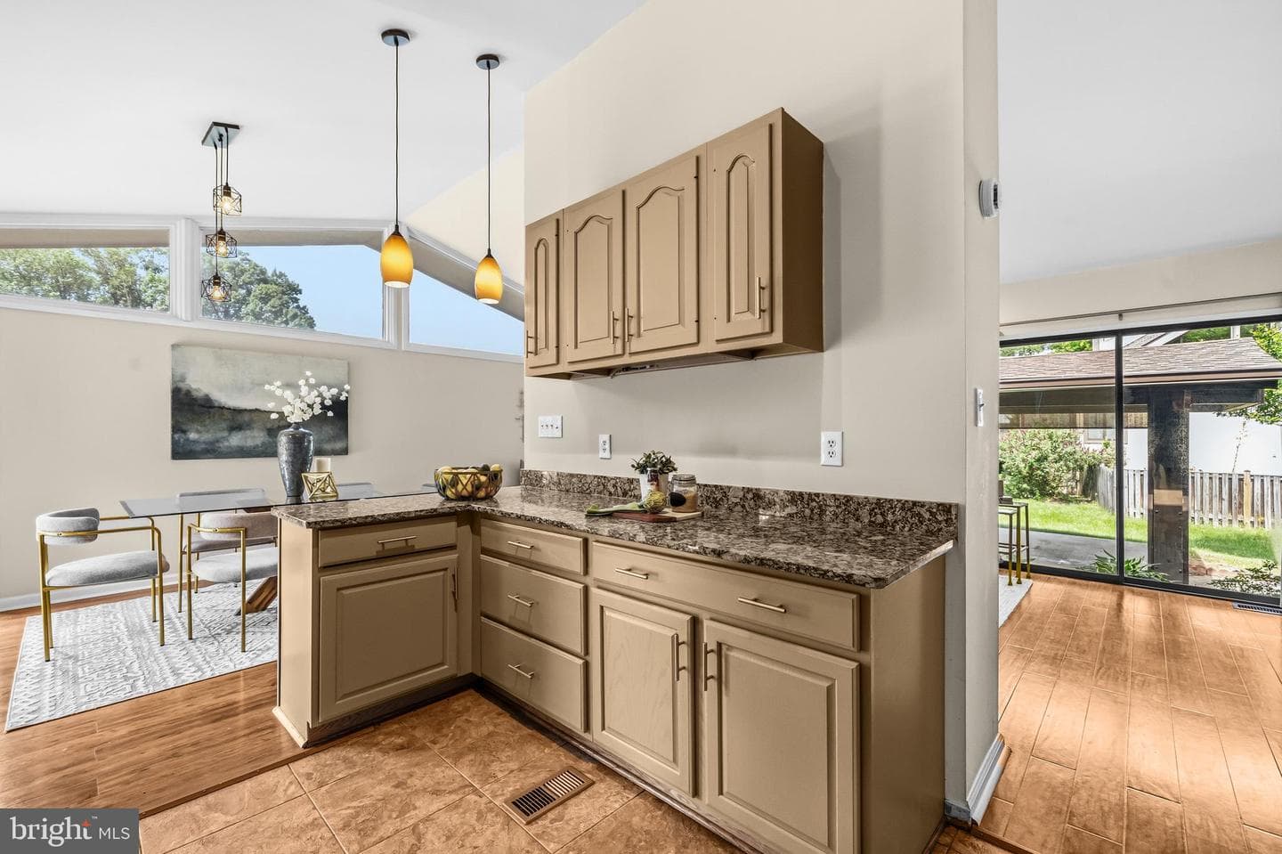 7802 Appledore Court photo 27